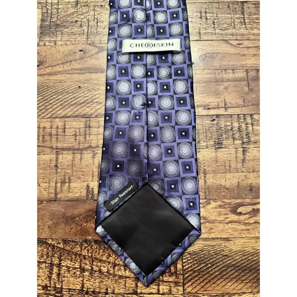 Chereskin Mens Tie 100% Silk Stain Resistant Circle‎ Square Pattern